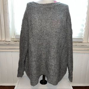 BDG Pullover Crewneck Sweater